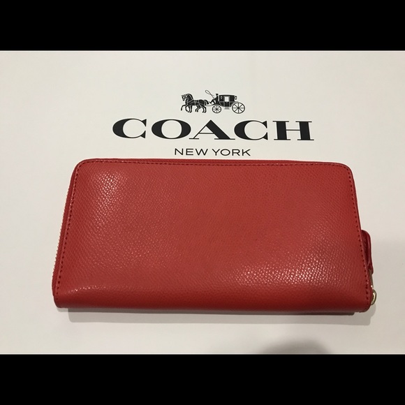 NWT COACH ACCORDION ZIP WALLET F54007 WATERMELON - Picture 3 of 8